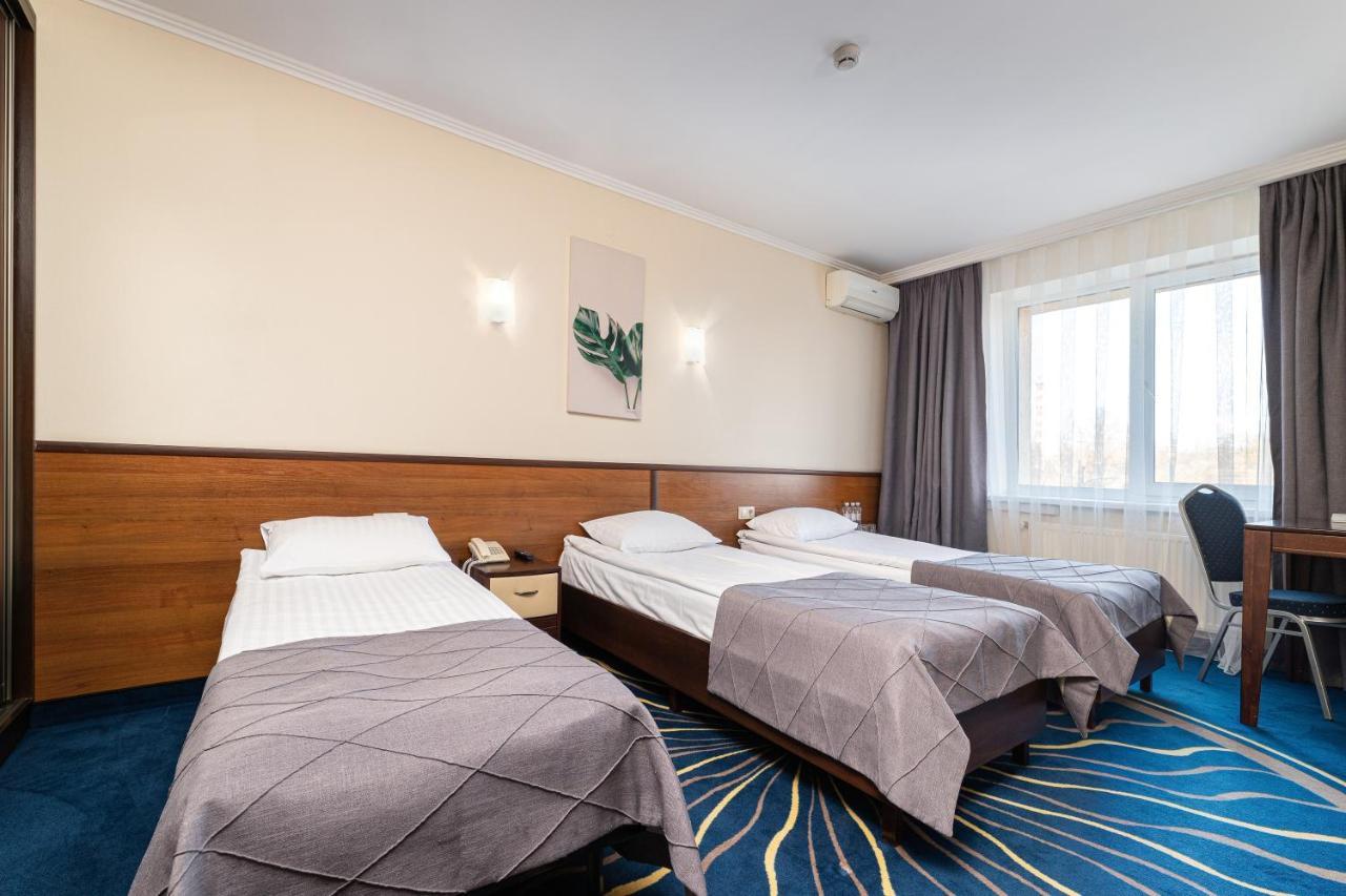Sonata Hotel & Restaurant "Готель Соната" Lviv Eksteriør billede